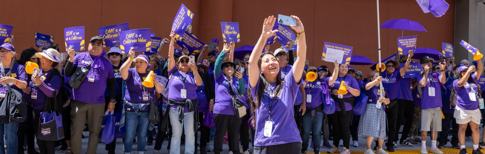 SEIU 2015 members celebrate caregiver values