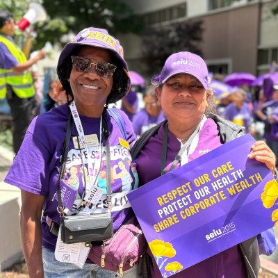 SEIU Local 2015 members rally to support homecare workers.